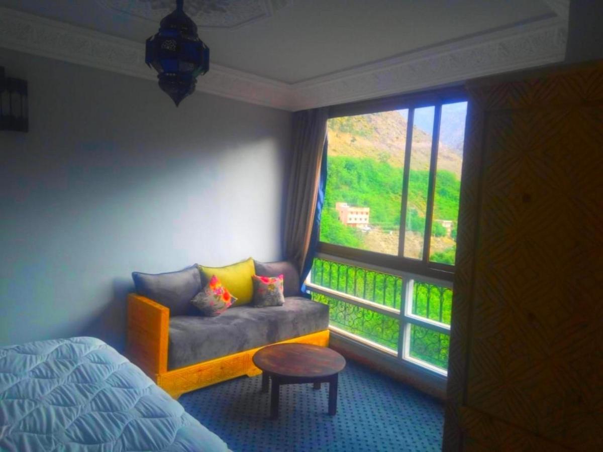 Riad Afla Views 伊姆利尔 外观 照片
