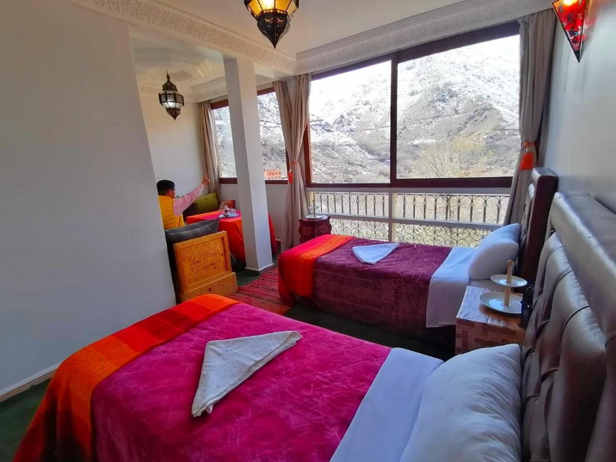 Riad Afla Views 伊姆利尔 外观 照片
