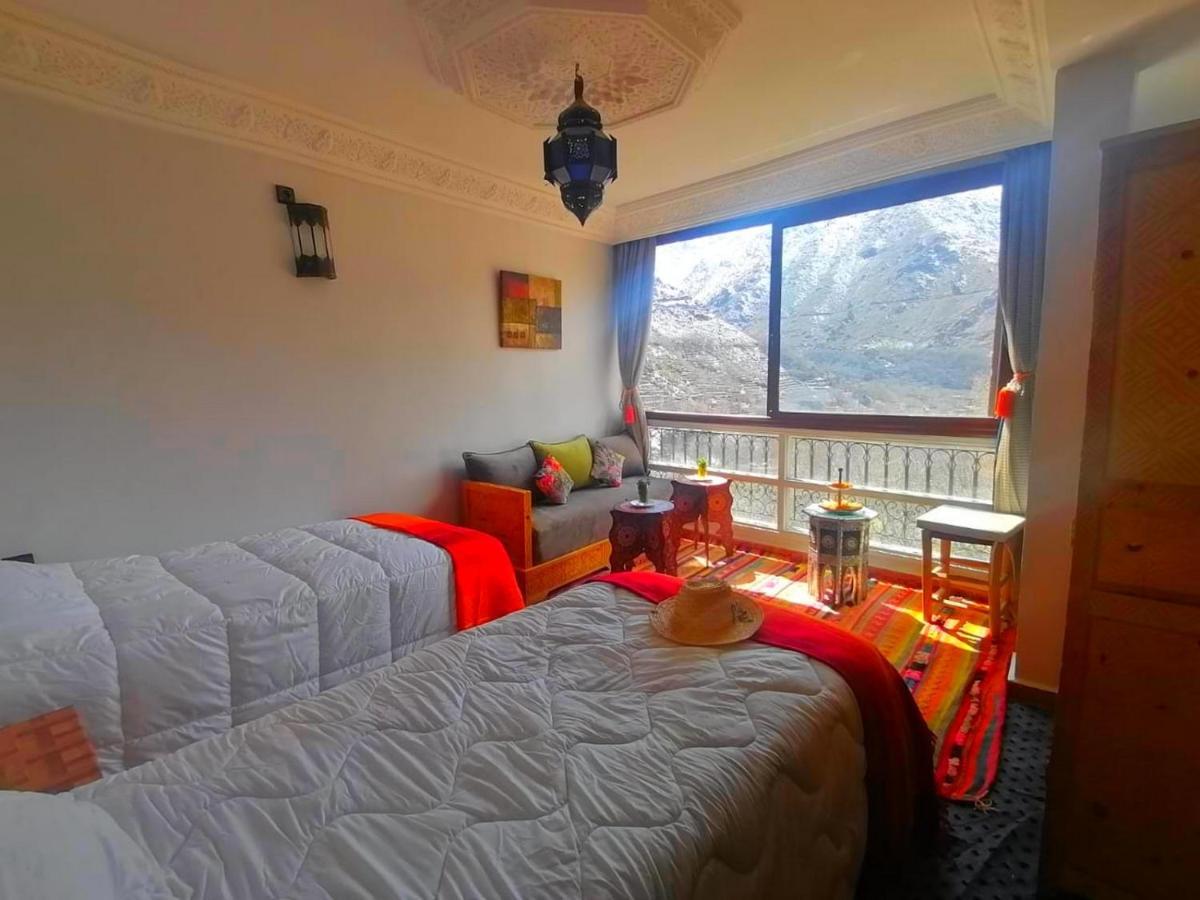 Riad Afla Views 伊姆利尔 外观 照片