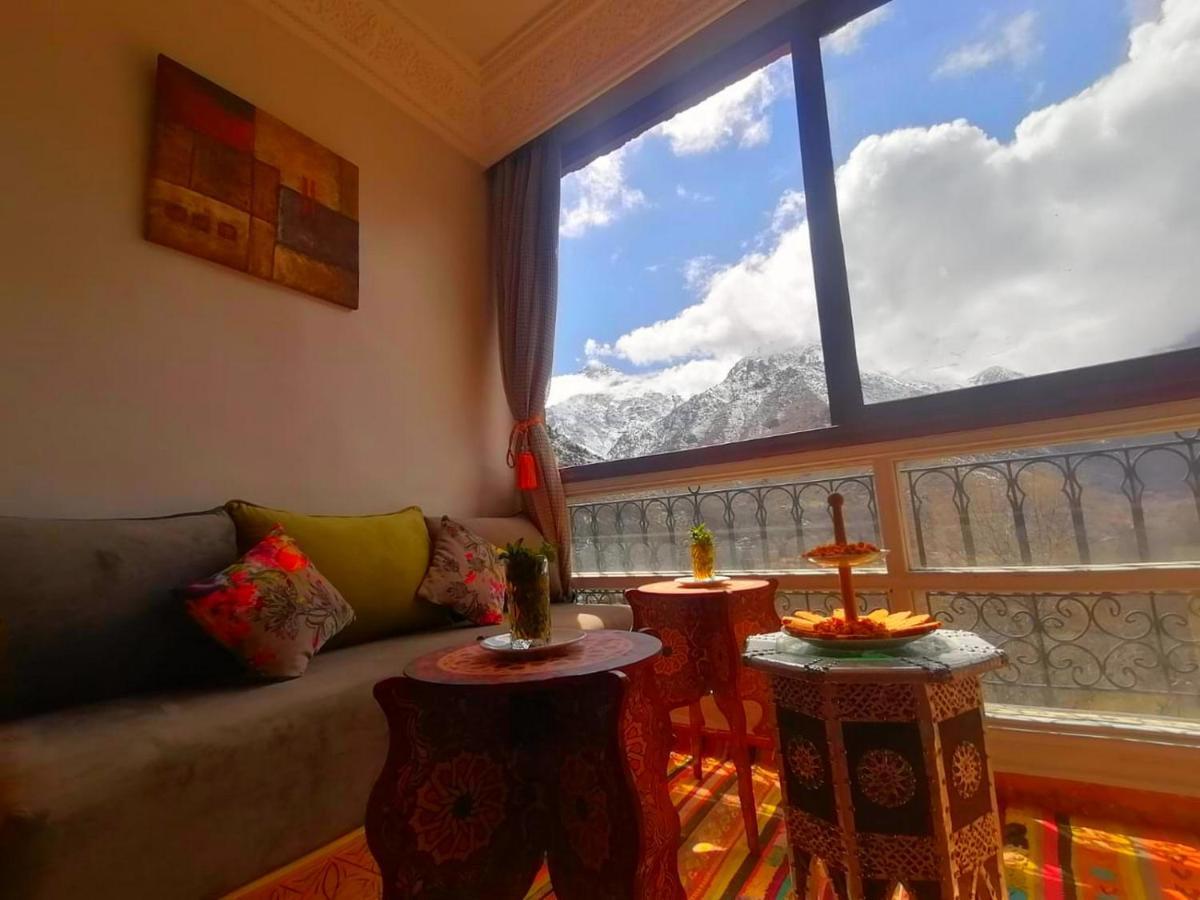 Riad Afla Views 伊姆利尔 外观 照片
