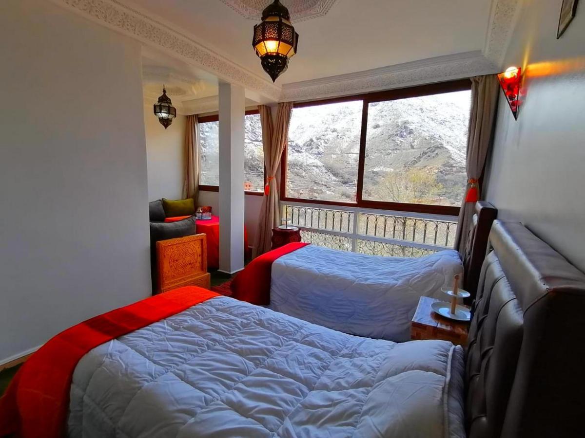 Riad Afla Views 伊姆利尔 外观 照片